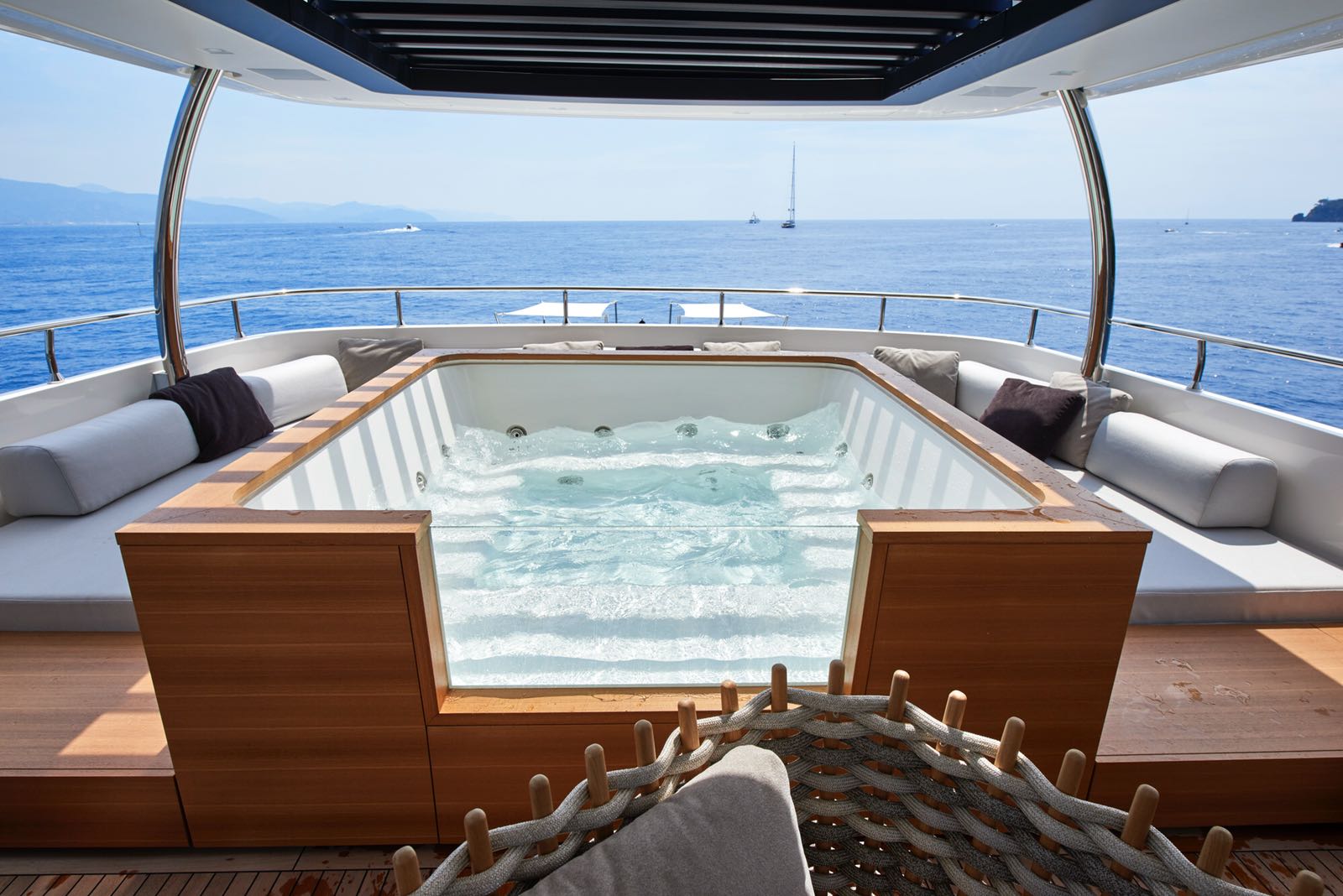 8c95bd96 c942 4b81 a1b2 bc3f39714763